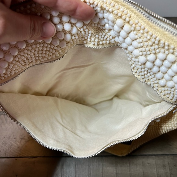 Bags Vintage Cream Colored Shoulder Bag Poshmark